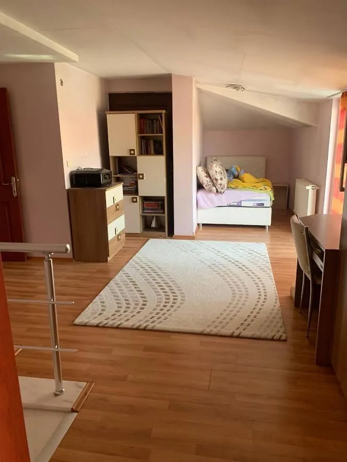 Hostel In Bahcelievler Κωνσταντινούπολη